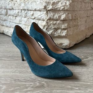 Club Monaco Suede Heels